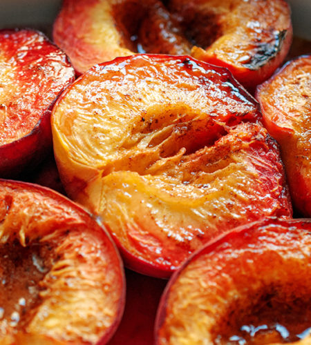 Baked red peaches