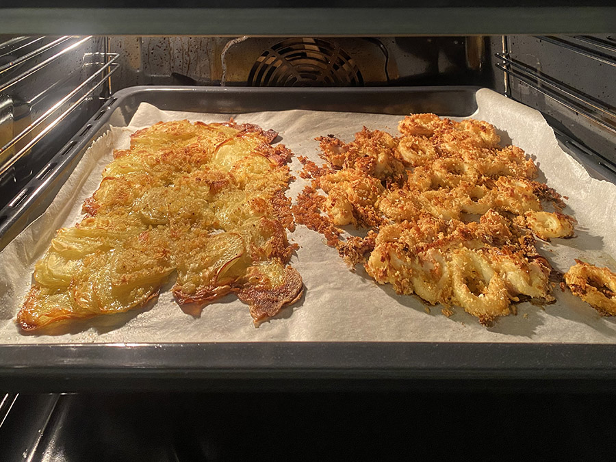 Calamari croccanti con patate al forno